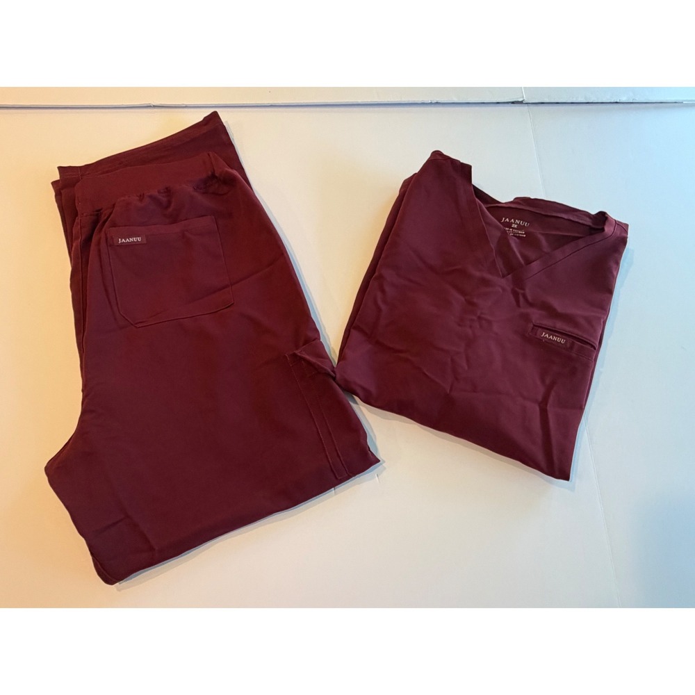 Jaanuu Mens Scrub Set Burgundy Wine V-Neck Top and Cargo Pants Size 2X 1X